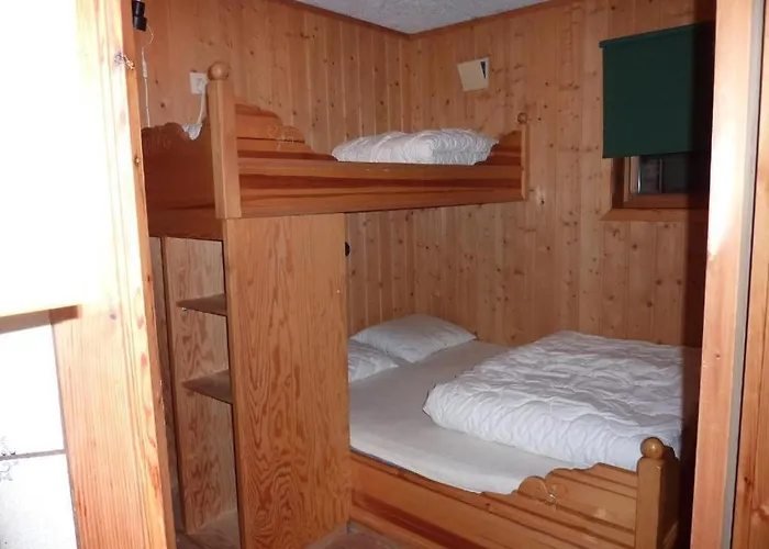 Trollhulen Ved Solstua
